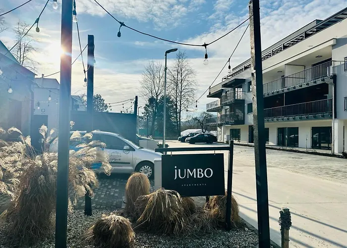 Jumbo Apartments